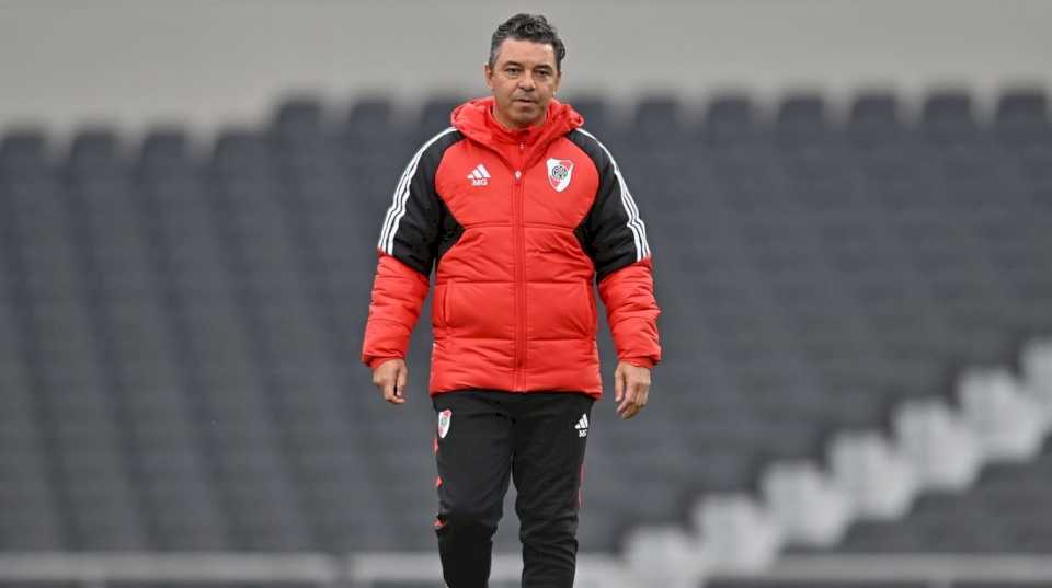 Marcelo Gallardo define el equipo para jugar ante Talleres: la decisión que tomó con el Diablito Echeverri