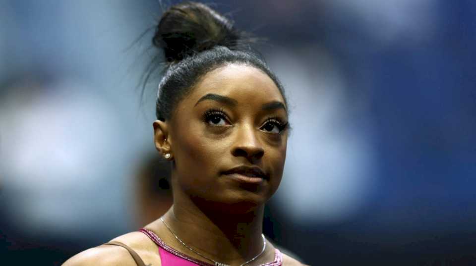 El desgarrador pedido de la mamá biológica de Simone Biles 20 años después de ser separadas