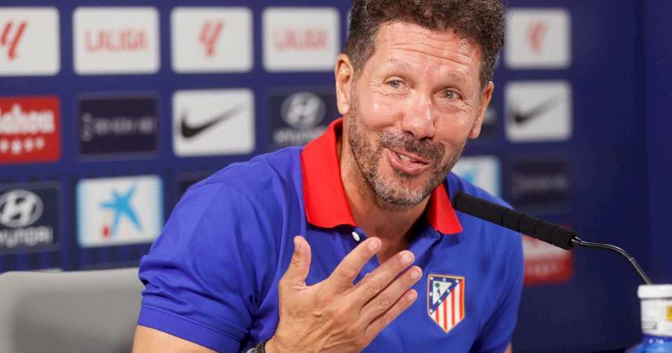 El elogio de Diego Simeone para Julián Álvarez antes de su debut en el Atlético de Madrid: «Todas sus características se acercan a nuestro ADN»