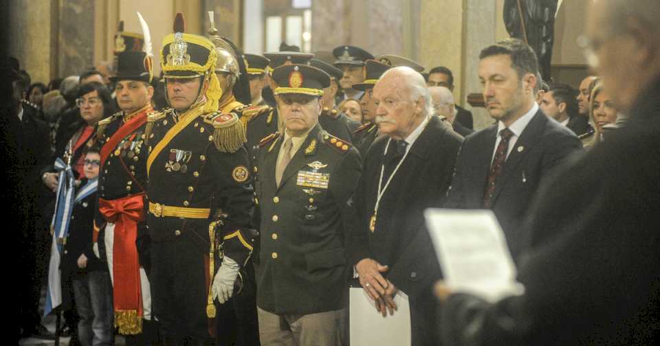 El Ejército le manifestó a Luis Petri su preocupación por el proyecto que impulsa la participación de las Fuerzas Armadas en la lucha contra el terrorismo