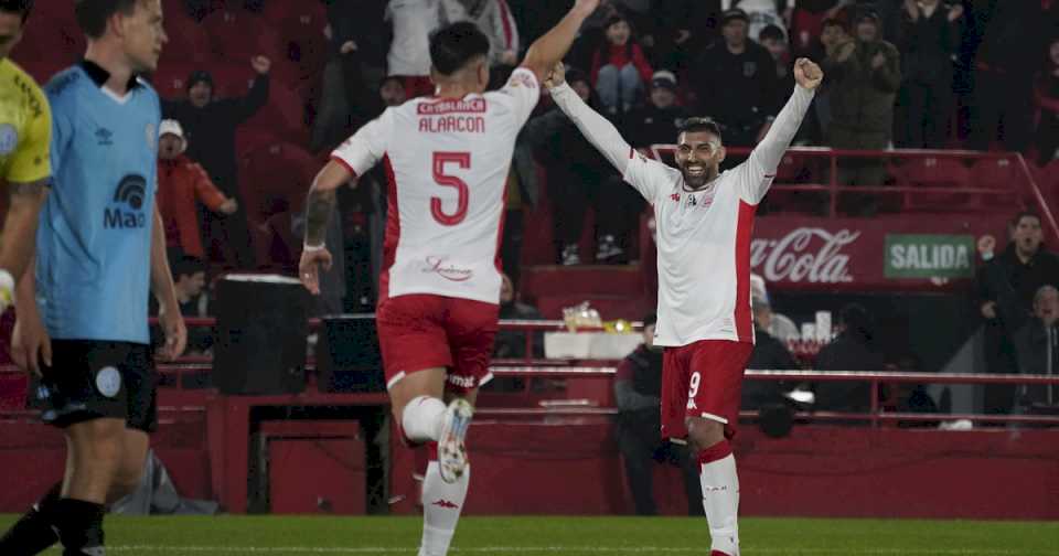 Así quedó la tabla de la Liga Profesional: Huracán bancó la presión y es único puntero, Boca no puede arrimar y River volvió a perder terreno