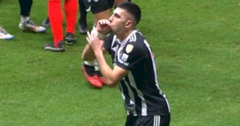 El desafiante festejo de Rodrigo Battaglia tras amargar a San Lorenzo y darle la clasificación a Atlético Mineiro en la Copa Libertadores