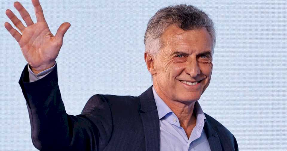 javier-milei-llamo-a-mauricio-macri-para-bajar-la-tension:-reunion-a-solas-en-la-residencia-de-olivos