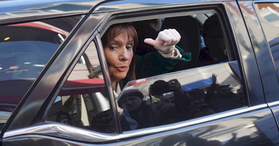 Le pidieron a Lousteau citar a Patricia Bullrich a la bicameral de Inteligencia por acusar a diputados de “ponerse del lado de las mafias, los narcos y el terrorismo”