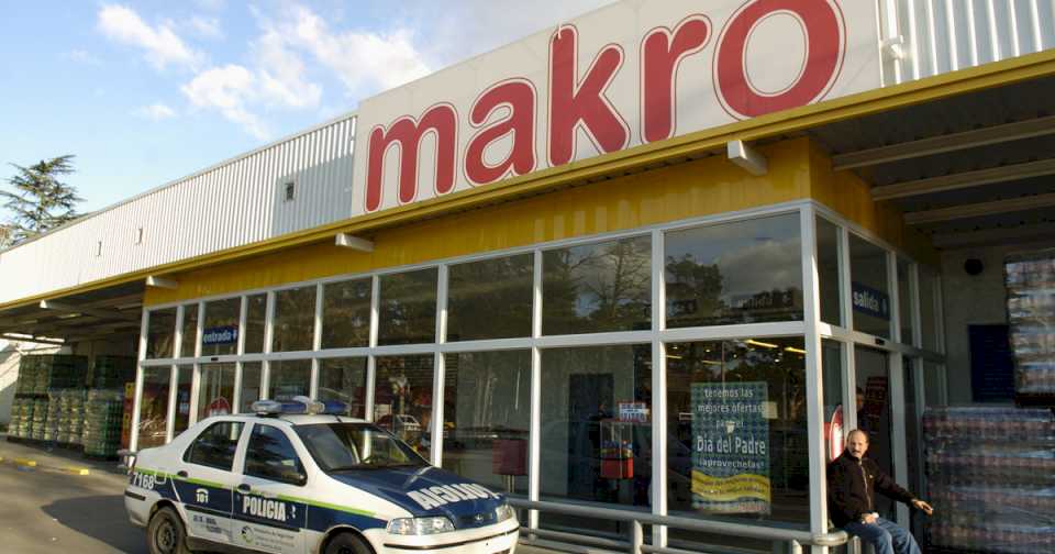 Makro, uno de los grandes mayoristas del mercado, se va de la Argentina