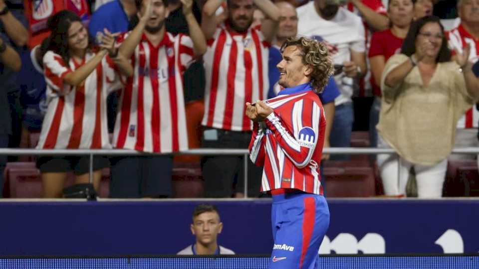 resumen,-goles-y-highlights-del-atletico-3-–-0-girona-de-la-jornada-2-de-laliga-ea-sports