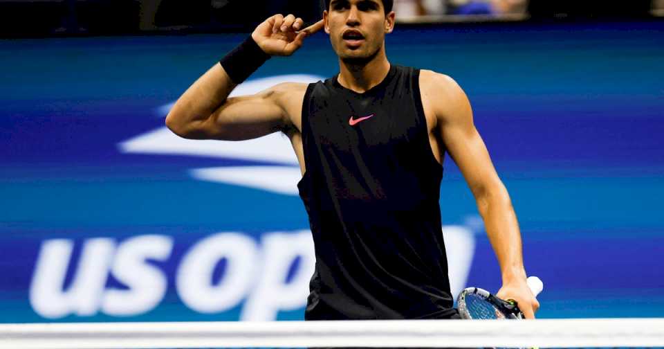 us-open:-carlos-alcaraz-reacciono-a-tiempo-en-su-debut-y-continua-imbatible-en-grand-slams