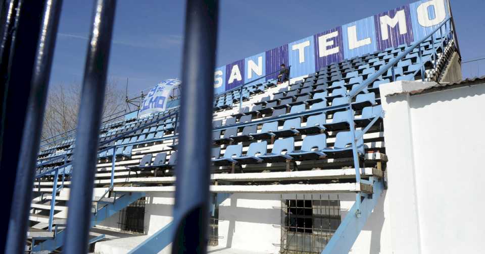 San Telmo, sin localía y a puertas cerradas hasta fin de año en la Primera Nacional por una durísima sanción de la Aprevide