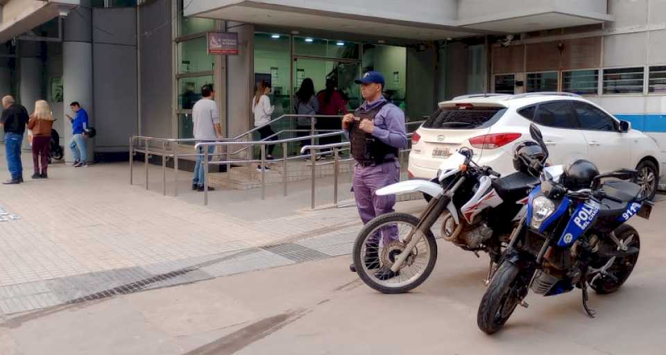 Refuerzan la prevención en cajeros automáticos ante el pago de haberes al sector pasivo