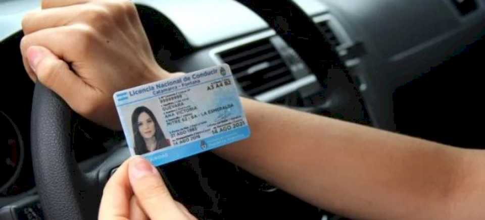 AUMENTO EN EL COSTO PARA SACAR LA LICENCIA NACIONAL DE CONDUCIR