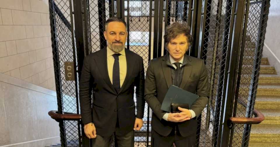 Con duras críticas a los legisladores, Javier Milei confirmó que irá al Congreso: presentará «las bases del déficit cero»