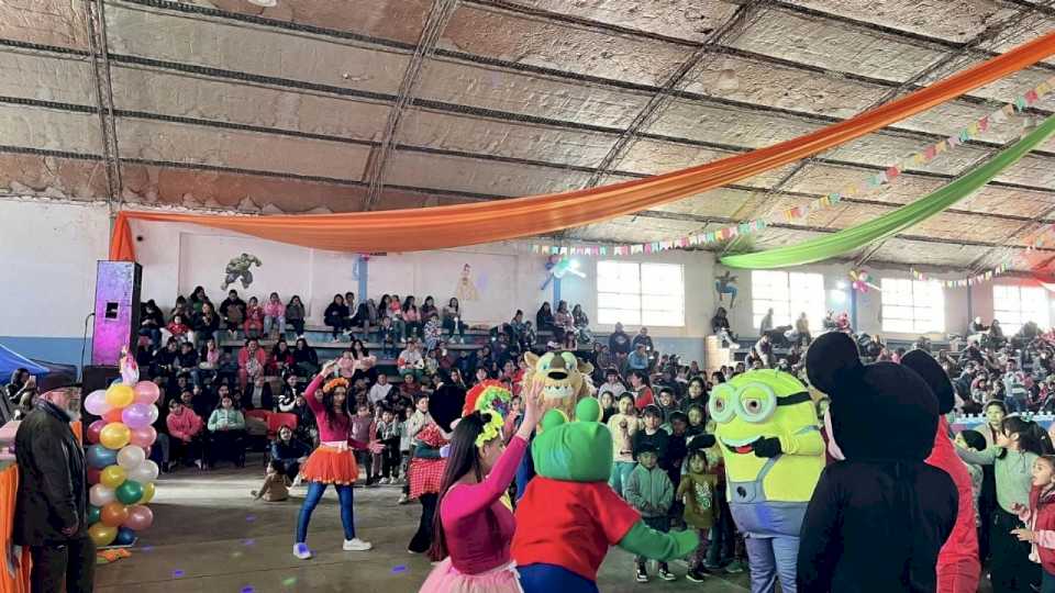 ZIJIN-LIEX se sumó a los festejos del Día del Niño en Fiambalá