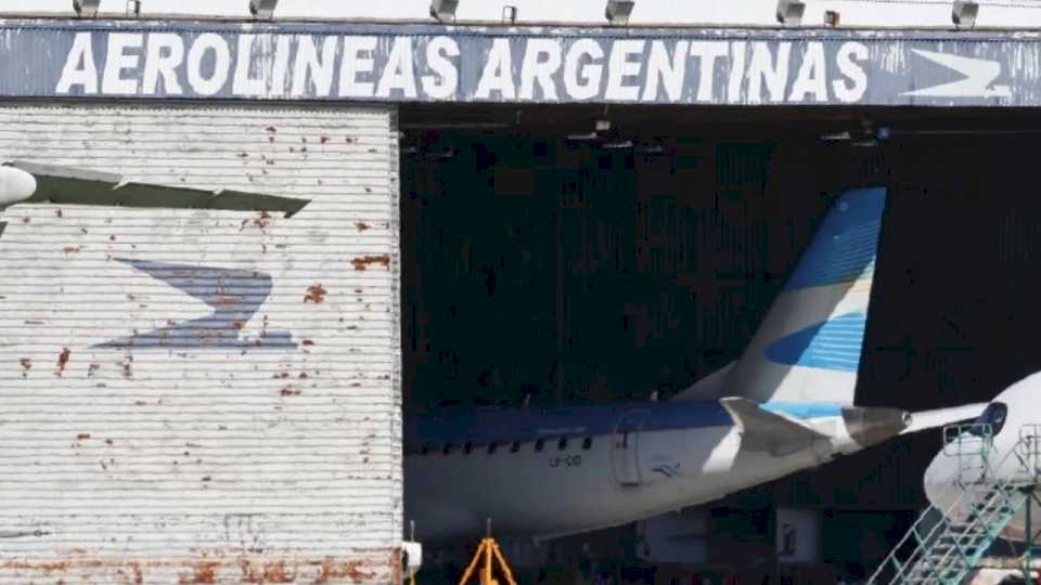 aerolineas-argentinas-camino-a-la-privatizacion