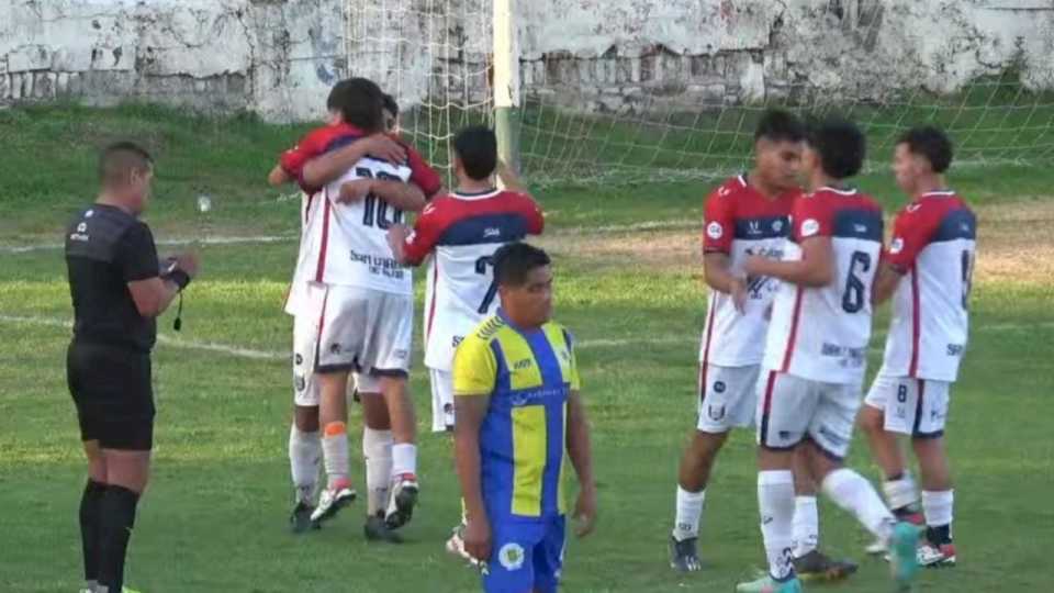 El Santo ganó 5 a 2 a juventud