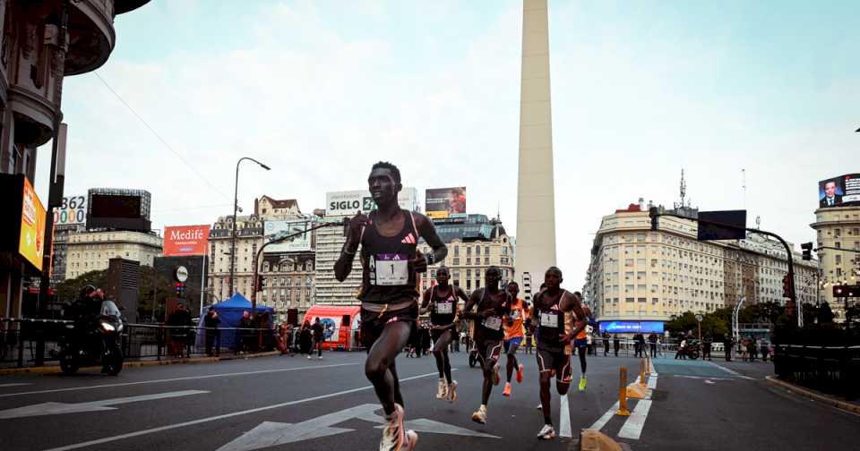 el-maraton-42k-llega-con-record-de-participantes-y-extranjeros