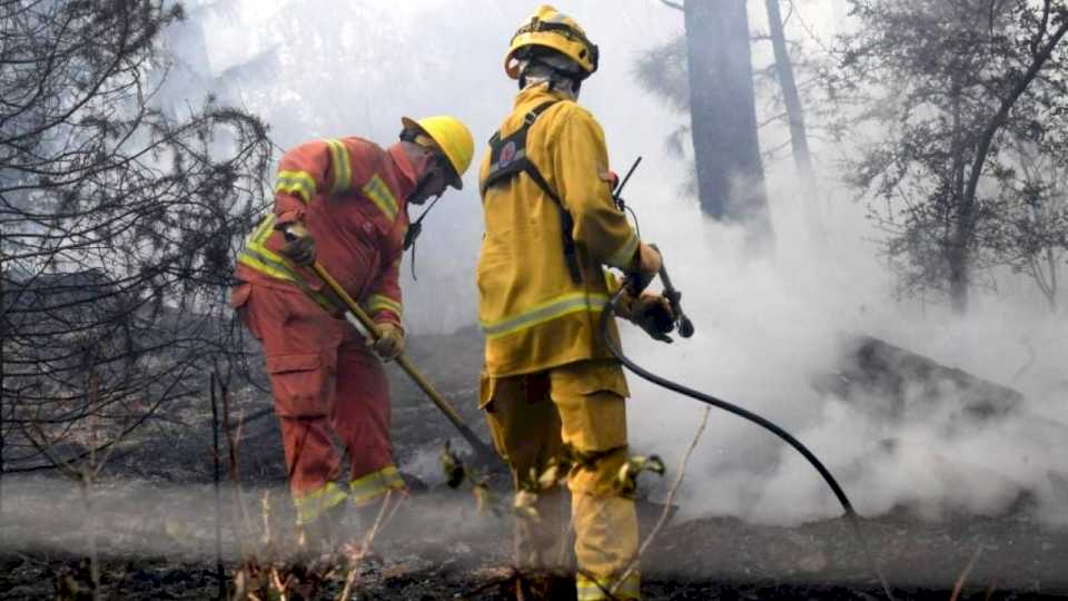 incendios:-queda-un-solo-foco-activo,-pero-sigue-el-riesgo-extremo