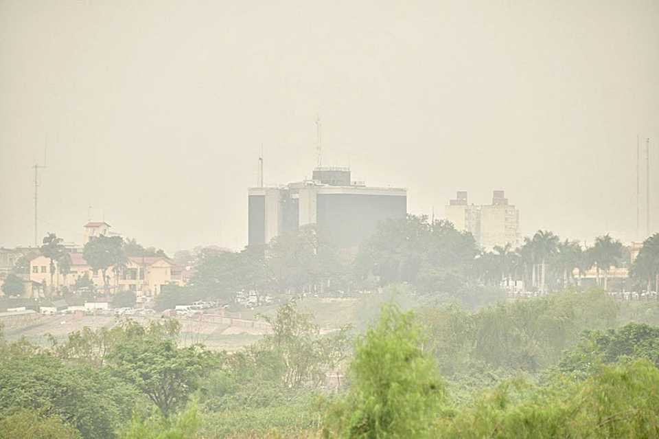 continua-el-alerta:-formosa-se-ve-afectada-por-el-humo-de-incendios-forestales