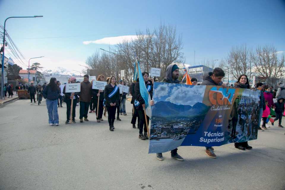 Enfermería es la carrera más demandada por la comunidad educativa