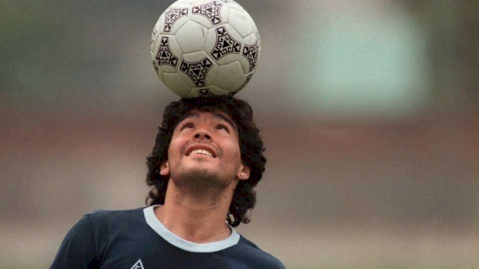 La Justicia postergó el inicio del juicio por la muerte de Diego Maradona