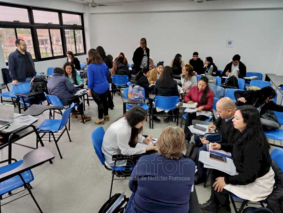 segundo-encuentro-de-capacitacion-docente-en-el-instituto-pedagogico-provincial 