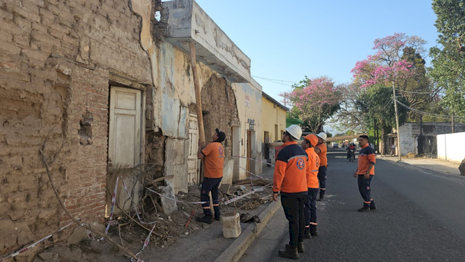 Colapsó otra histórica casona de Villa Dolores