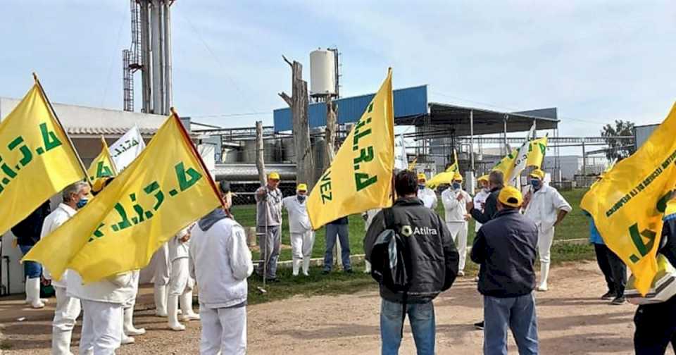 Cómo son los protocolos anti bloqueo que preparan empresarios para frenar medidas violentas de parte de gremios