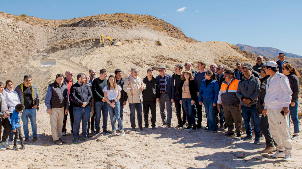 el-camino-de-chuquisaca-campo-de-piedra-pomez-comienza-a-ser-una-realidad