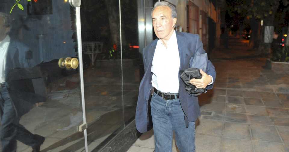 Murió Alfredo Cahe, ex médico de Diego Maradona