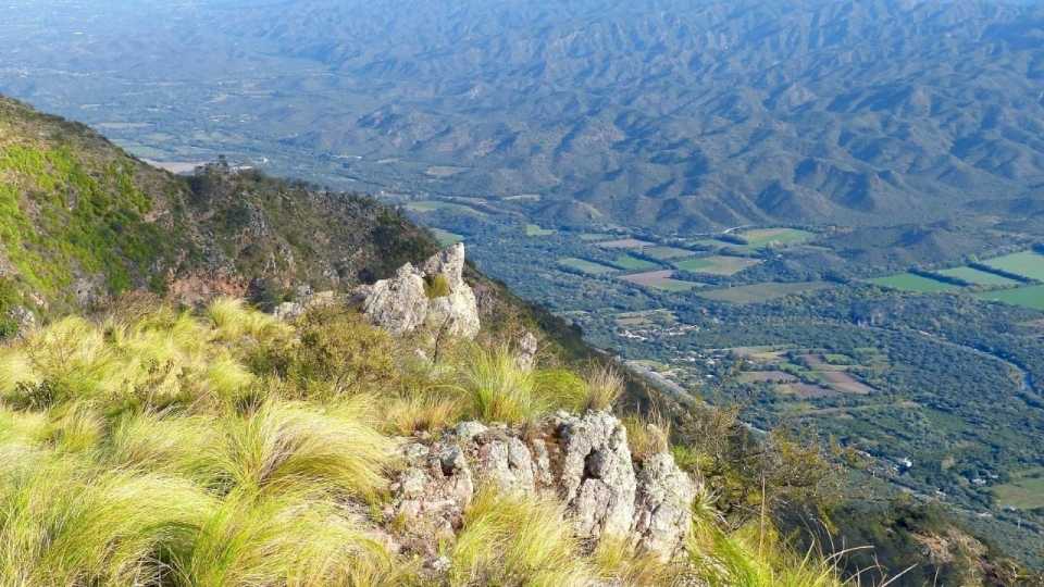 Pareja extraviada en cerro El Gracián