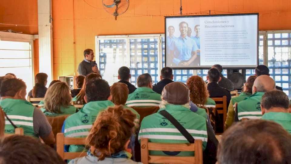 diez-agentes-de-la-guardia-ciudadana-comenzaran-a-recorrer-el-barrio-huilliches