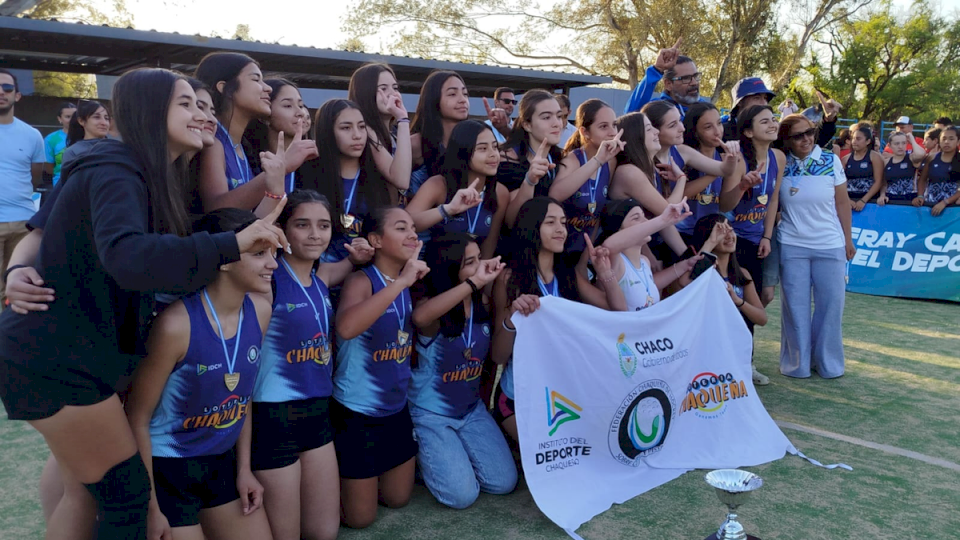 chaco-y-oeste-de-buenos-aires,-con-titulo-y-ascenso