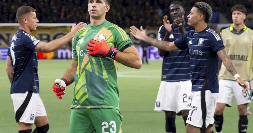 Dibu Martínez mantuvo la valla invicta y el Aston Villa volvió a la Champions League con un triunfazo de visitante luego de 41 años