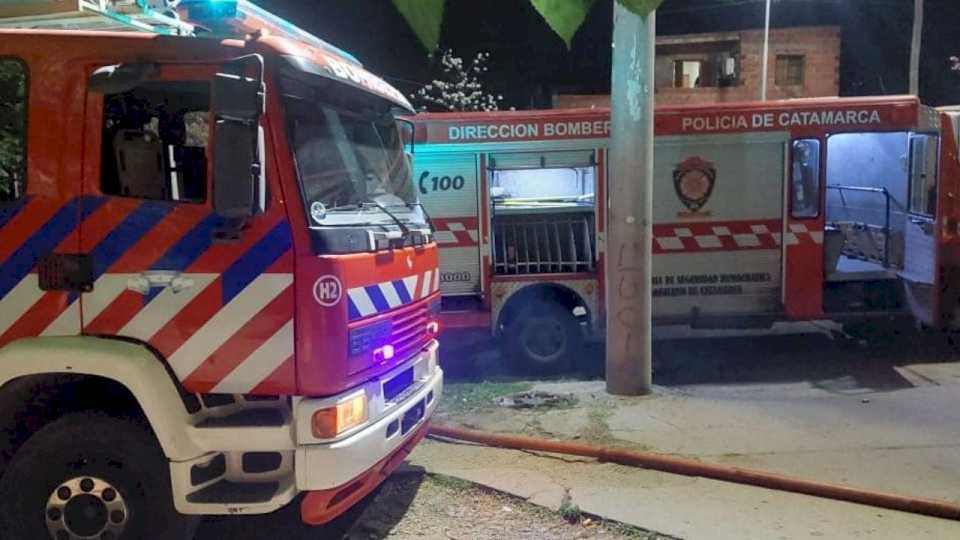 Se incendió una casa en las Mil Viviendas