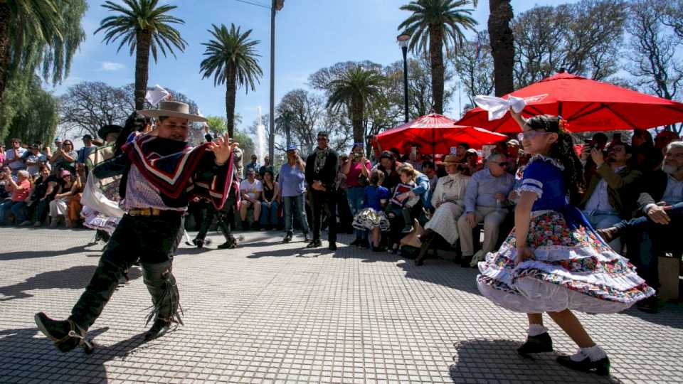 el-municipio-de-ciudad-suspendio-los-festejos-patrios-de-chile