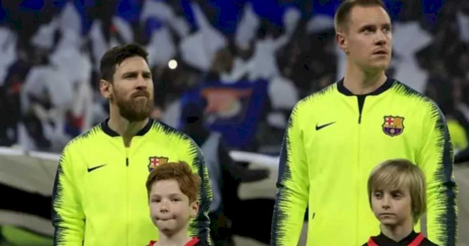 Un ex compañero de Messi sufrió una durísima lesión que lo dejará al menos seis meses sin jugar  y cortó con la dulzura en Barcelona