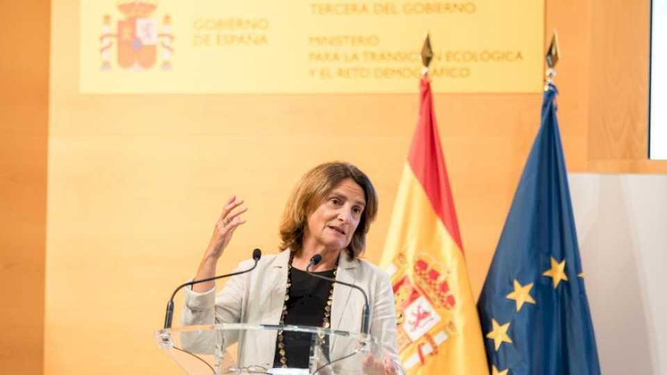 El Gobierno envía tres meses tarde su plan de energía y clima a Bruselas y mantiene la meta del 81% de electricidad renovable en 2030