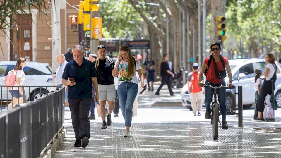 una-jornada-tipica-de-primavera-anuncio-para-este-martes-el-pronostico-del-tiempo-en-mendoza