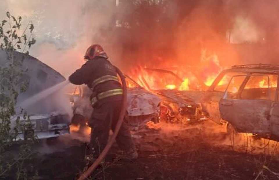 se-incendia-un-deposito-municipal-en-cordoba