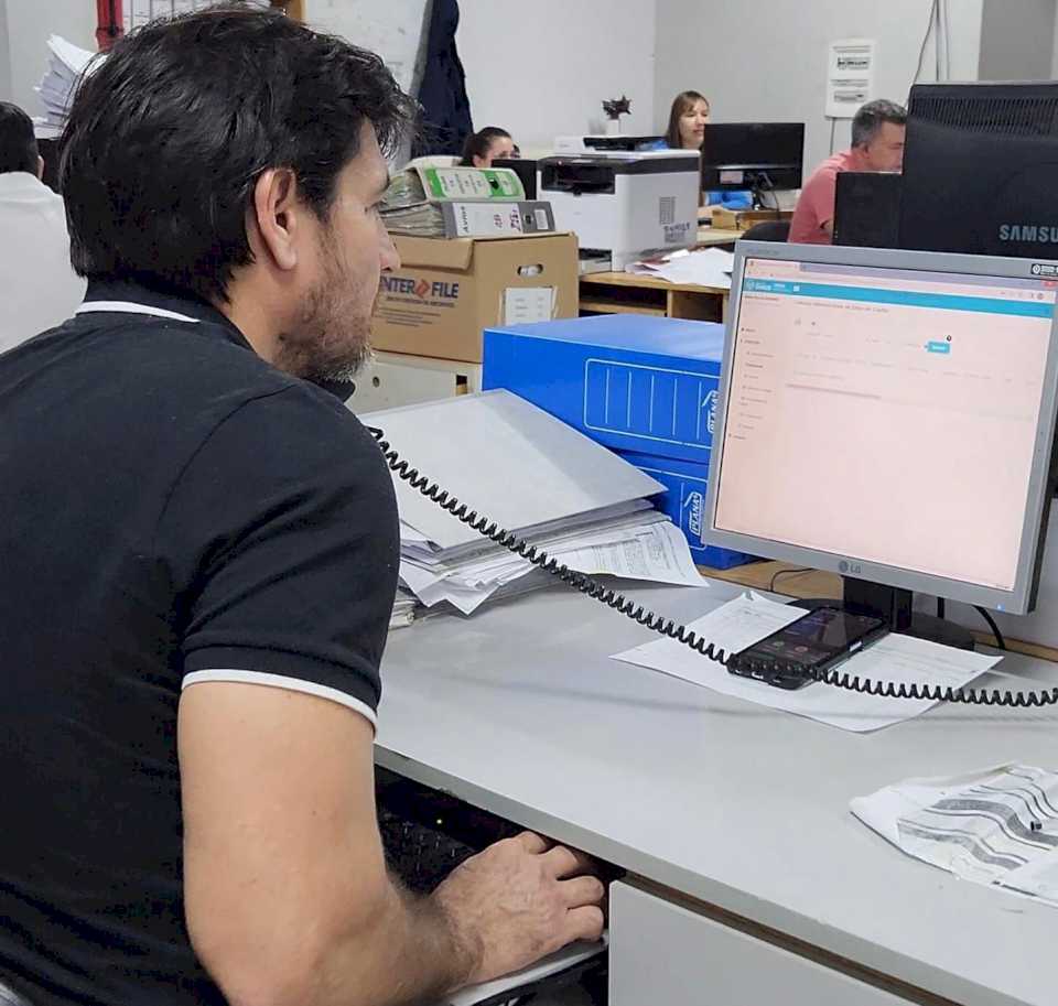 En dos meses, más de 1500 consultas fueron atendidas a través de las nuevas líneas del Ipduv