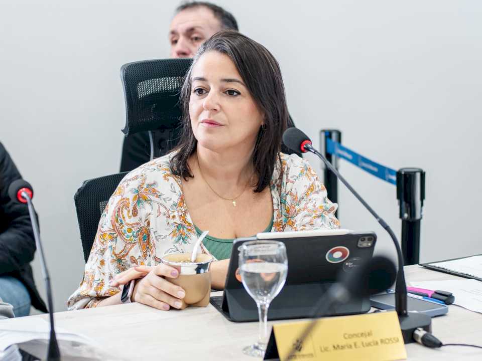 La concejal Lucía Rossi propone multar a funcionarios municipales que no respondan “con precisión” los pedidos de informe