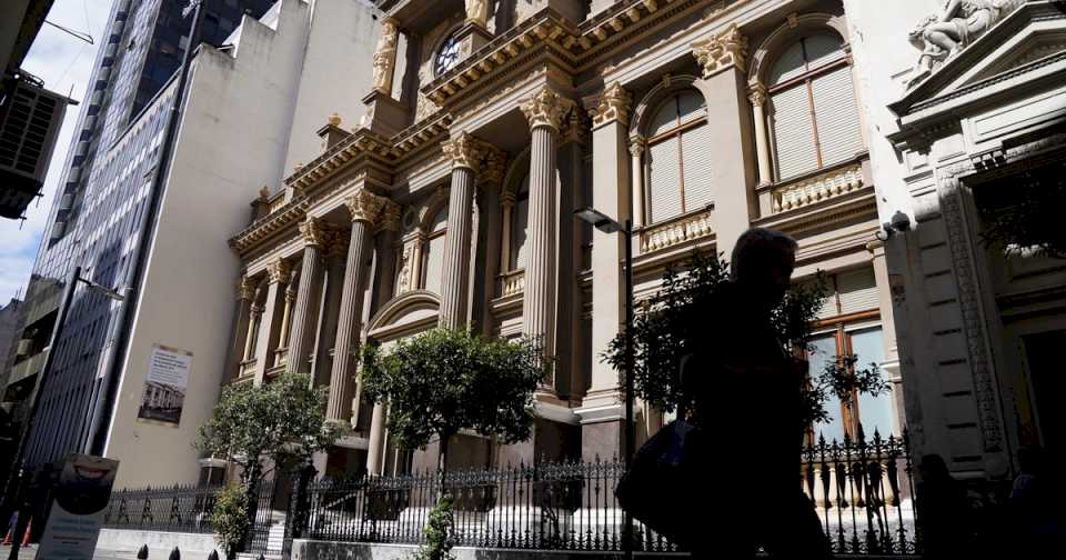 El Banco Central se llevó US$ 191 millones  y concretó la mayor compra desde mayo