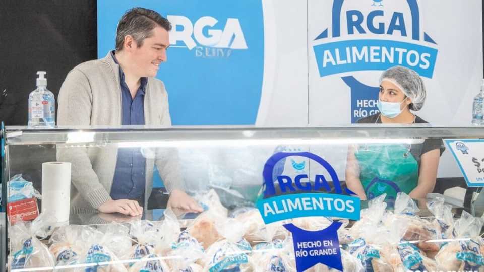 los-pollos-frescos-de-rga-alimentos-llegan-a-ushuaia