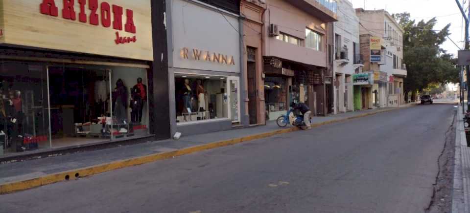 EL CENTRO COMERCIAL ALERTÓ SOBRE EL AUMENTO DE TASAS Y EL DAÑO AL SECTOR