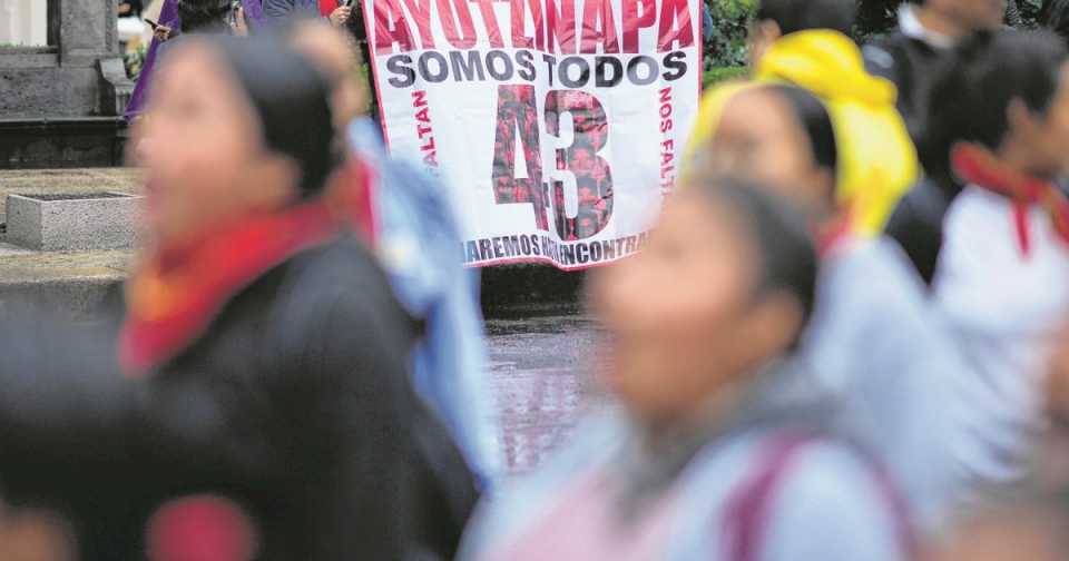 la-masacre-de-ayotzinapa,-una-herida-abierta-en-mexico