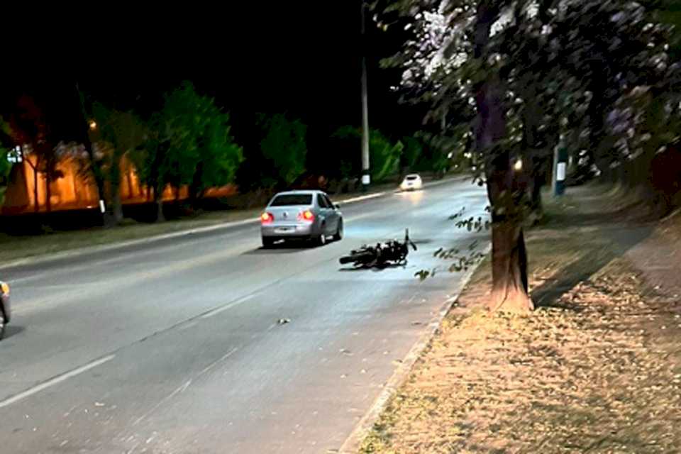 choque-fatal-en-cordoba-y-fuga:-un-muerto-y-un-herido