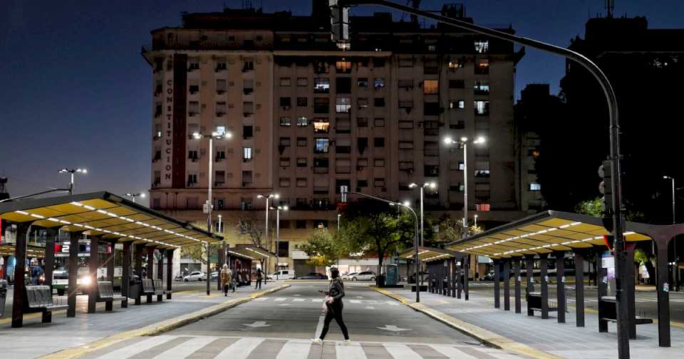 La UTA amenaza con un paro de colectivos por 48 horas y los empresarios esperan que se dicte conciliación obligatoria