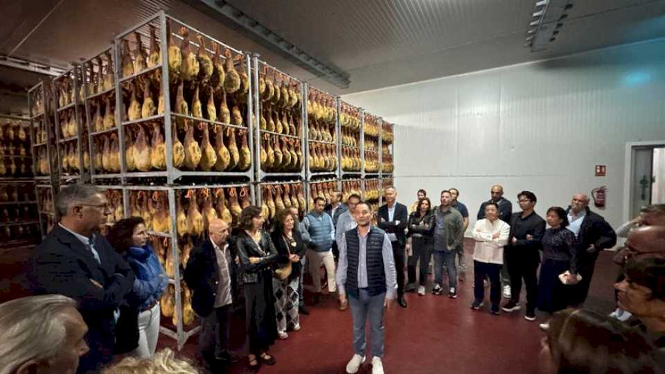 Una nueva experiencia turística hace del mundo del jamón el principal reclamo