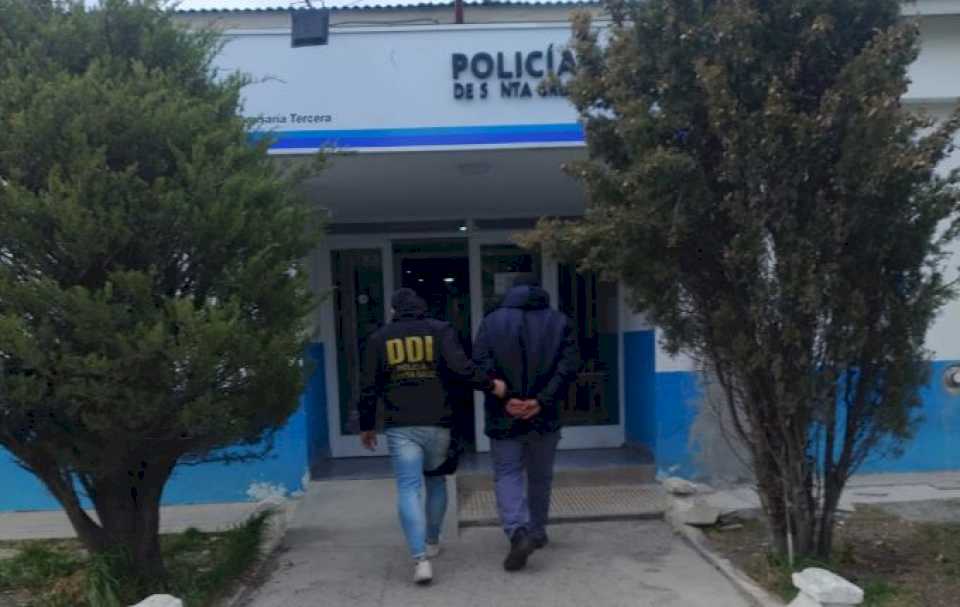 Demoran a un hombre imputado por distribución de material de abuso sexual infantil