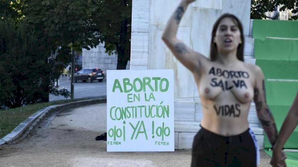 España registra más de 100.000 abortos en 2023: la cifra más alta en la última década