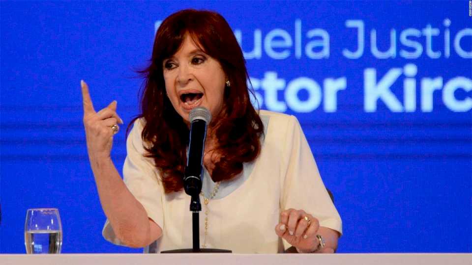 causa-vialidad:-casacion-confirmaria-la-condena-a-seis-anos-de-prision-de-cristina-kirchner